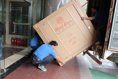 泰山钢琴贵重工艺品无忧运